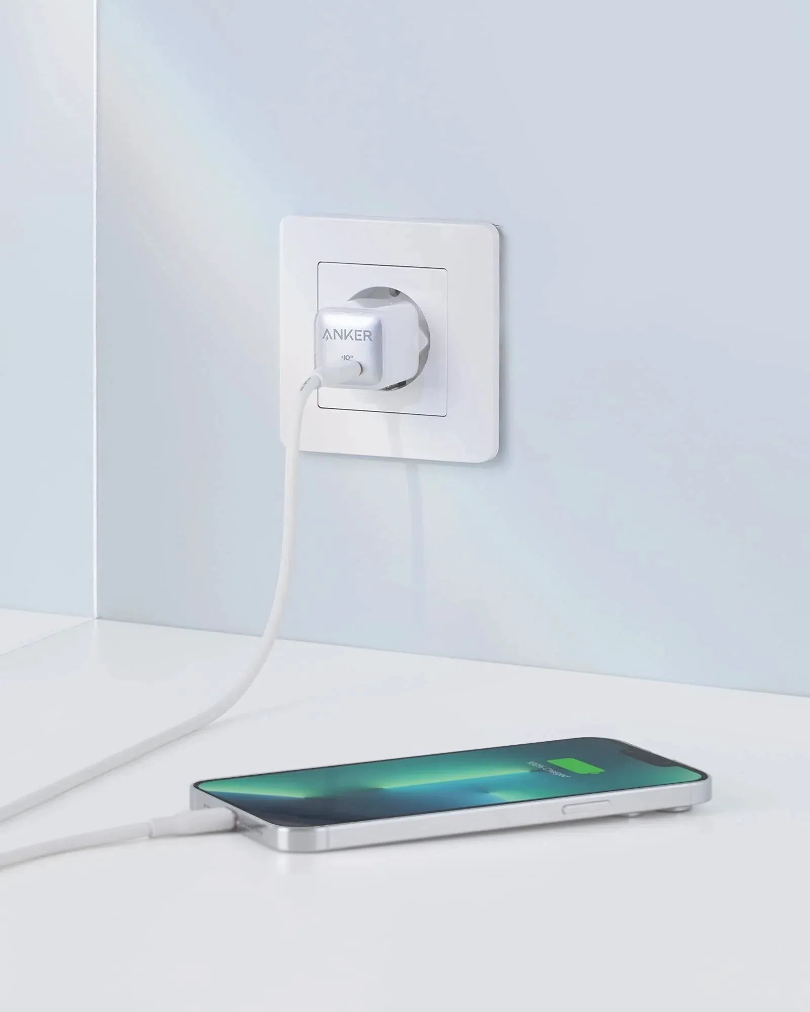 Anker MagGo Power Bank (10,000mAh, 15W, MagSafe) & Anker 511 Charger (Nano Pro)